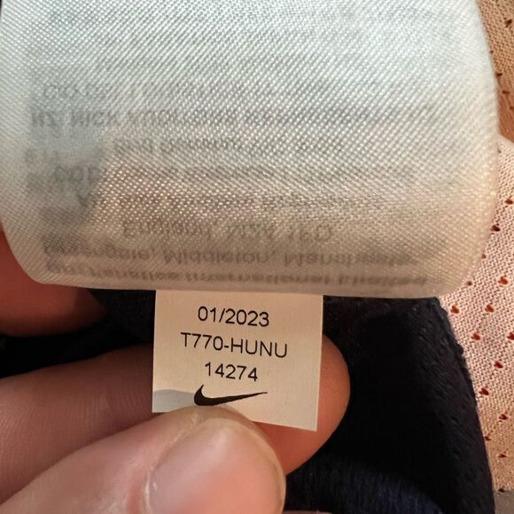 Nike Authentic Houston Astros Navy Alternate Jersey - Picture 7 of 8